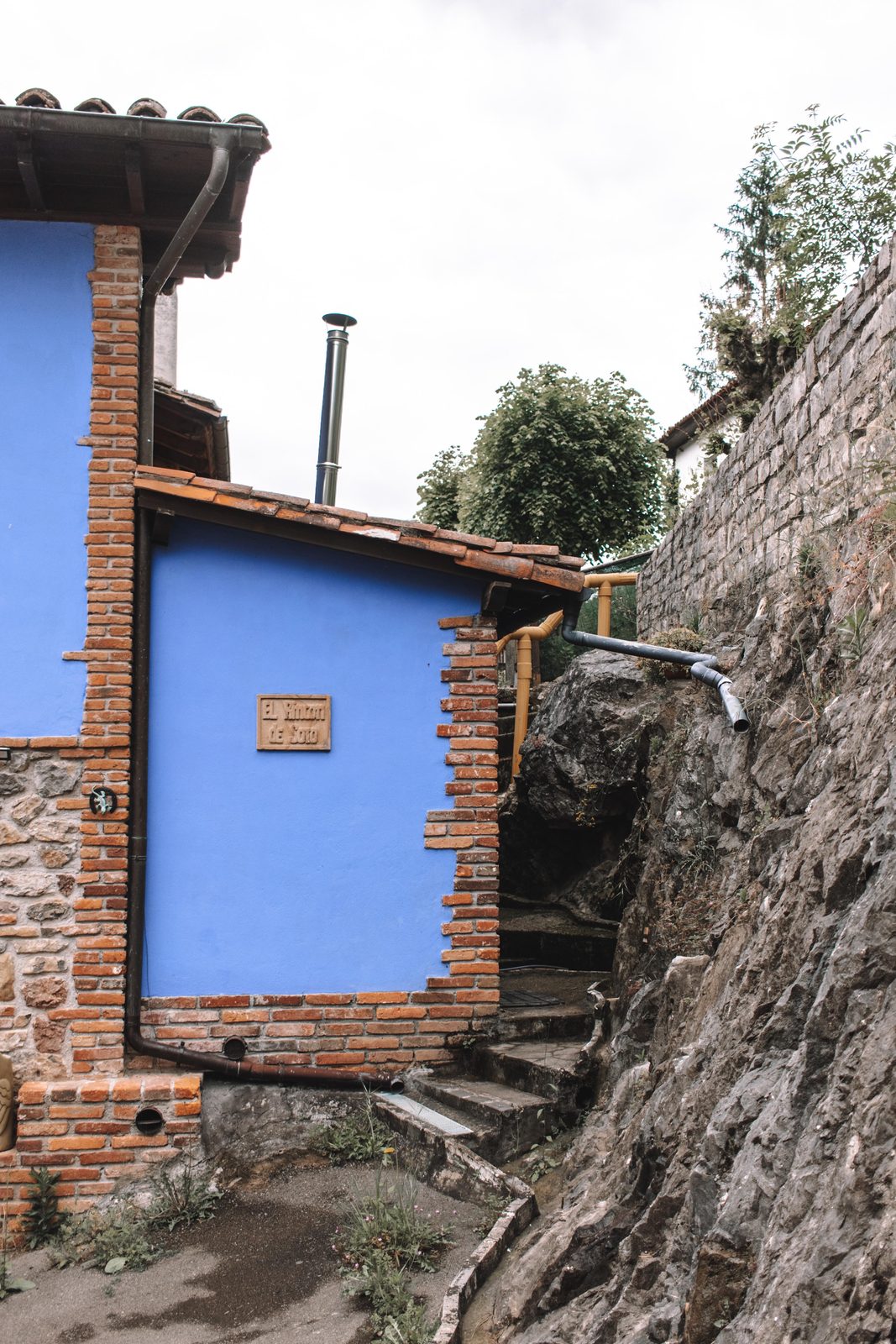 Exterior lateral de la casa